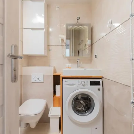 Bay By Renters * Sopot