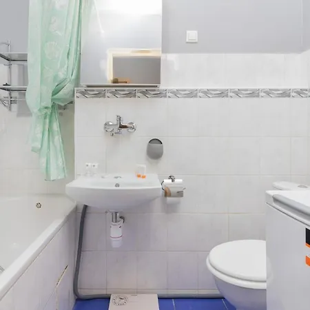 Bay By Renters * Sopot